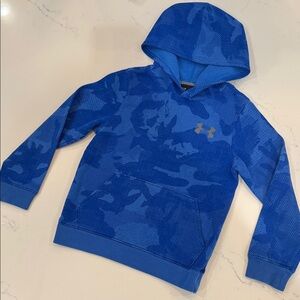 Youth Size Small Under Armour  Camo Blue Hoodie